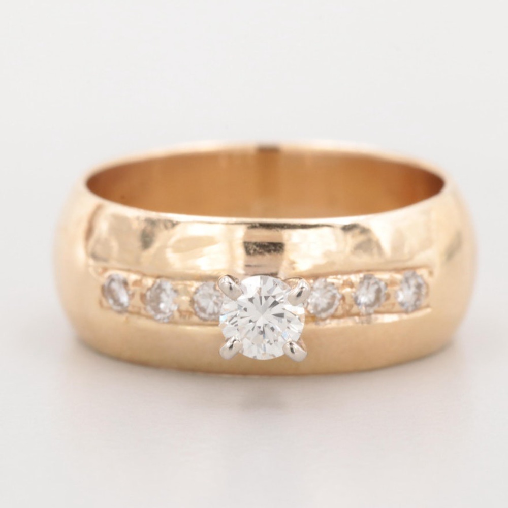 Ladies 14k Yellow Gold & Diamond Wedding Band